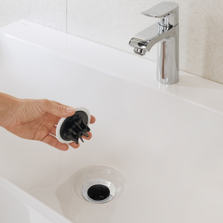 Vertikale Ablaufblende mit Haarkamm Vertikale Ablaufblende mit Haarkamm