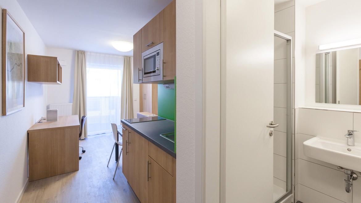 Piccolo, bello e pratico: alloggio temporaneo in Goldsteinstrasse 130 a Francoforte sul Meno (DE). Immagine: Geberit.